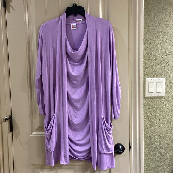 Top and/or Cardigan by The Zig Zag Stripe Brand. - Picture 1 of 16